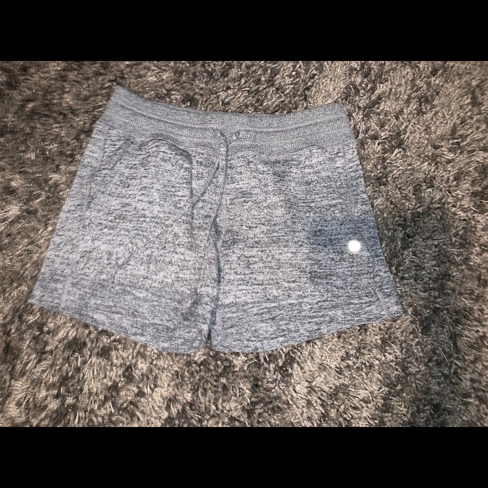 Gray comfy shorts